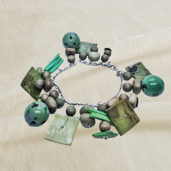 Outgoing, Bold, One-of-a-Kind Daring Style Multi-charm Bracelet - Picture 3 of 7